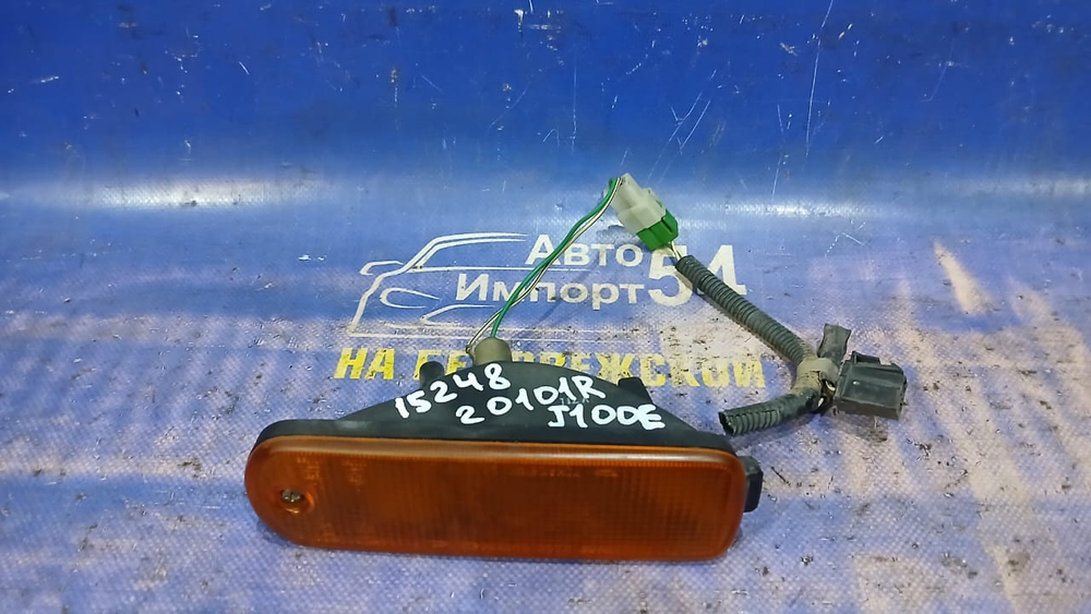 Повторитель в бампер правый TOYOTA CAMI 1999-2000