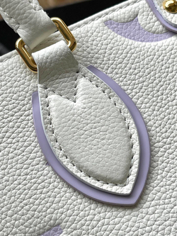Louis Vuitton Onthego PM
