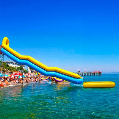 Надувная горка для вышки (опоры) «Молния» с двумя ступенями с бассейном, 24.3 м * 2.7 м * 9.1 м