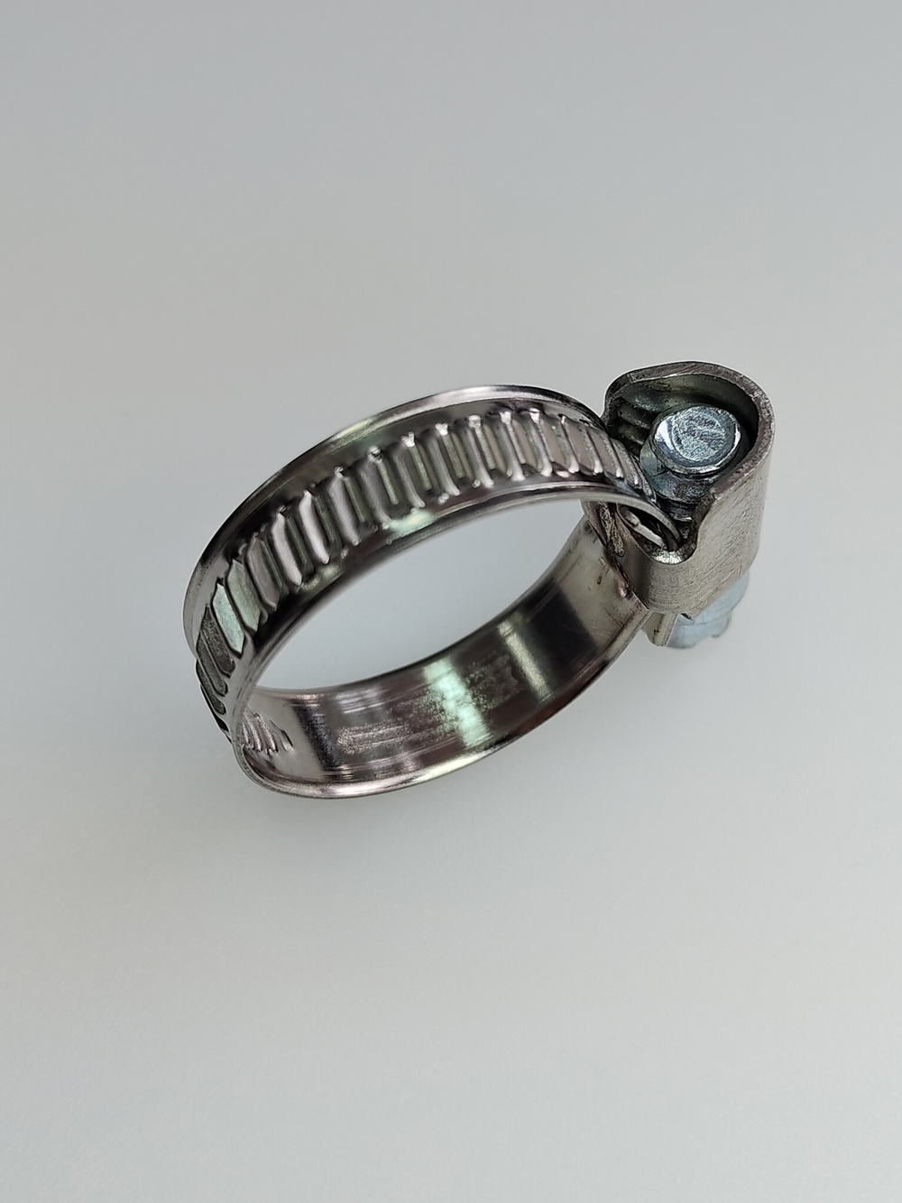 Хомут червячный 16-25/9 W2 нерж. (1 шт)