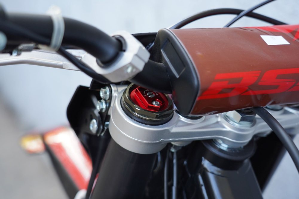 Мотоцикл Кросс BSE T4 Red