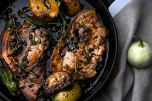 Чугунная круглая сковорода со съёмной ручкой Ooni Skillet, Ø25 см