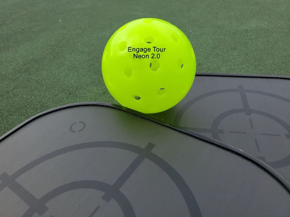 Мячи для пиклбола Engage Tour Neon 2.0 (3 шт.)