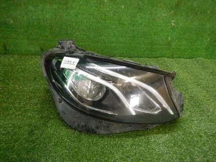 Фара правая Mercedes E W213 (2016-2021) LED