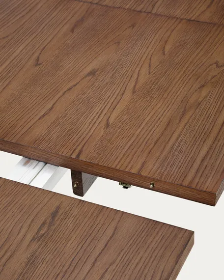 Раздвижной стол Arlen 200-250х95 см, массив дуба и шпон ореха