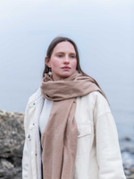 Шерстяной палантин