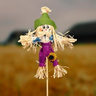 Огородное пугало в шапке - 50 см. (Цвет: разноцветный)