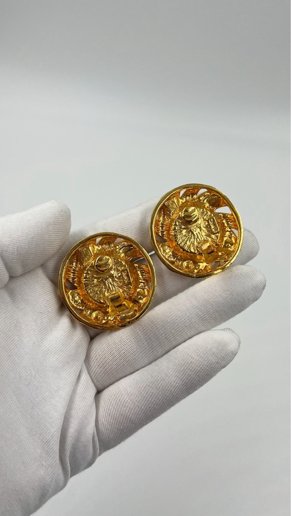Клипсы Yves Saint Laurent