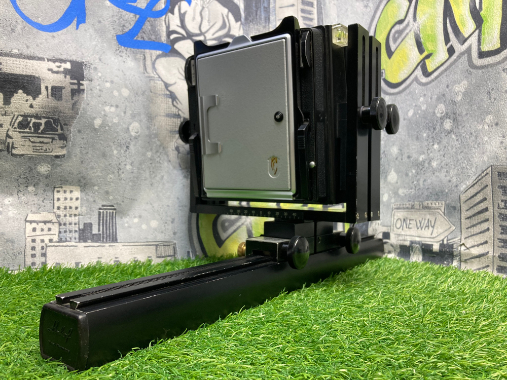 Linhof Technika 9x12