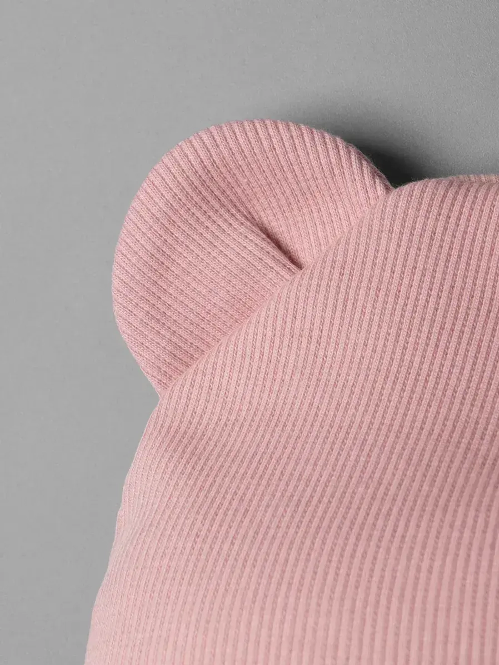 Шапка детская на осень с ушками