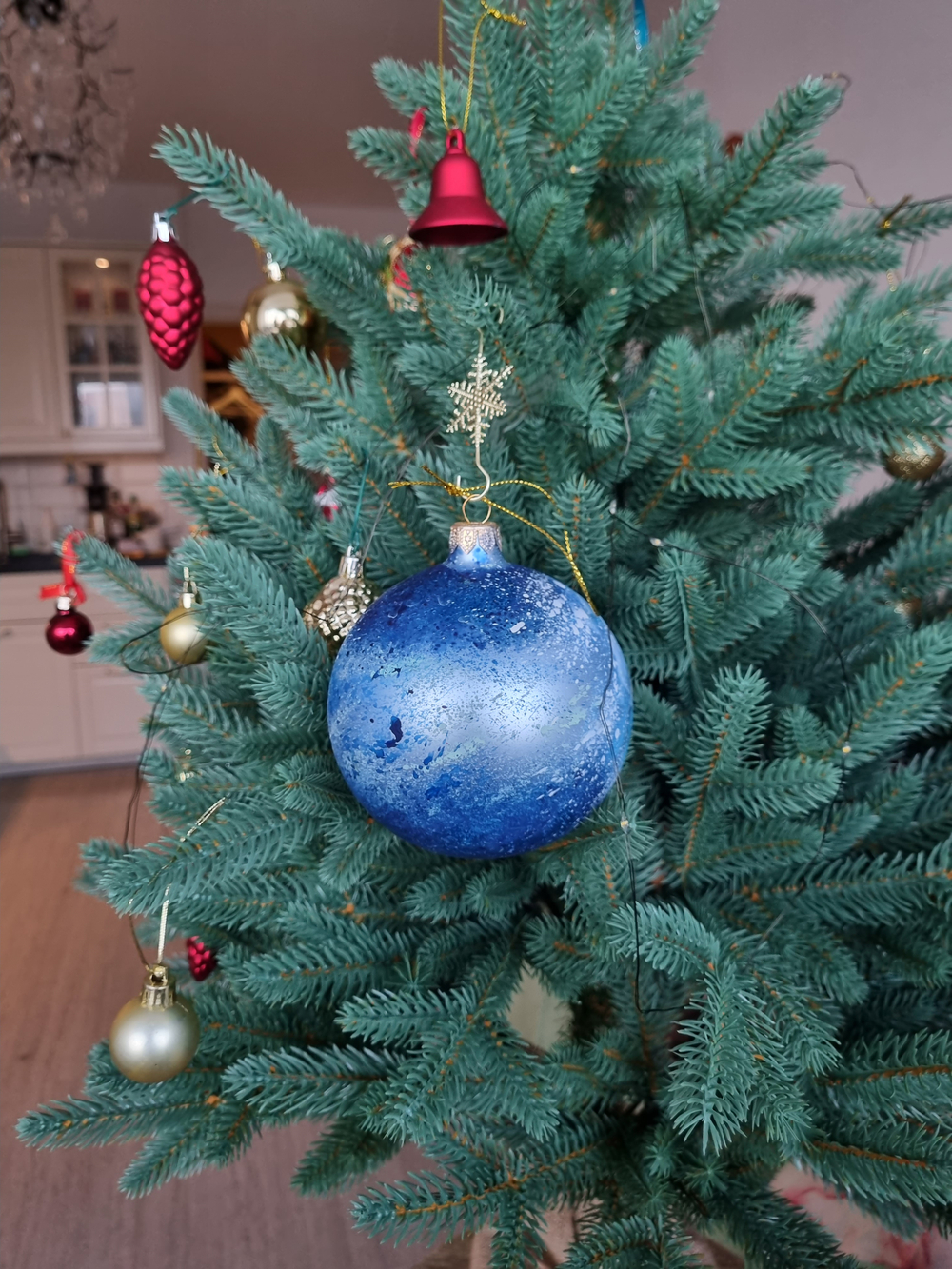 Шар стеклянный "Спас на крови",  ручная роспись