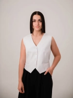 Жилет классический костюмный