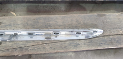 Молдинг решетки радиатора Mercedes E-Class (W213) 16-20 Б/У Оригинал A2138880273
