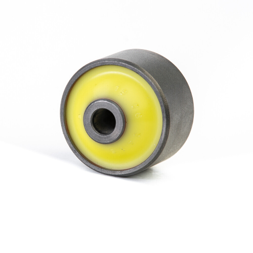 Полиуретановый сайлентблок задней подвески нижнего рычага задний, крепление к кузову (1 шт.), Точка опоры.19-06-3418