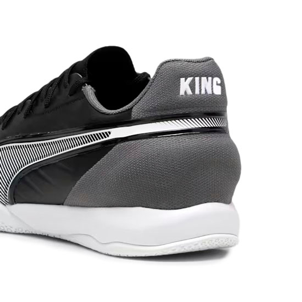 Мужские бутсы для зала PUMA KING MATCH IT