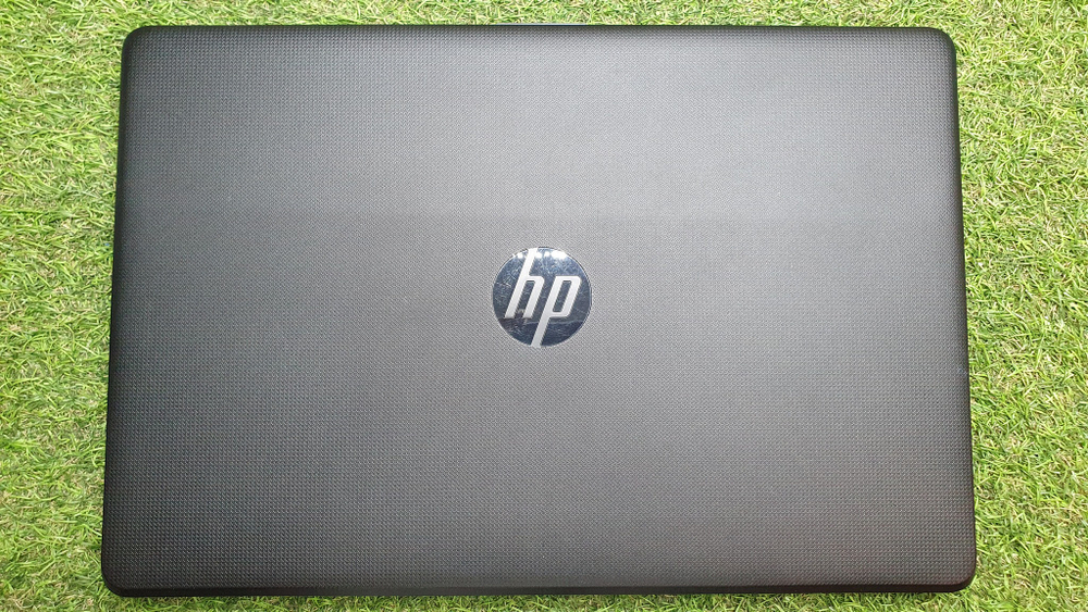 Ноутбук HP  Pentium /4 Gb