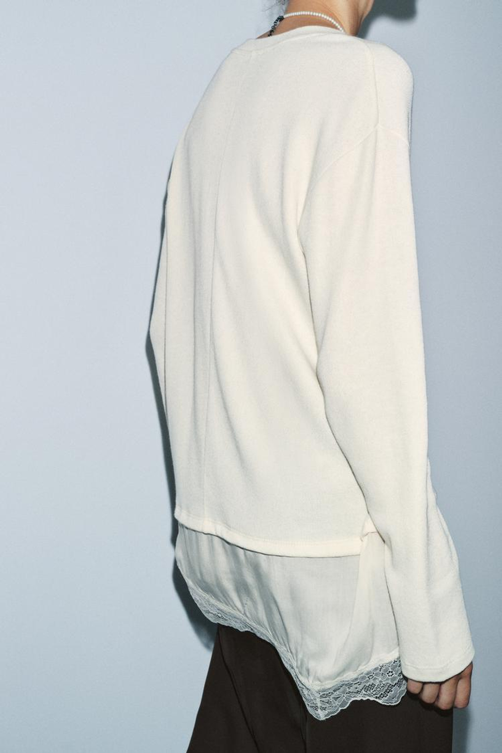 ZARA КОМБИНИРОВАННАЯ ФУТБОЛКА С КРУЖЕВОМ, ЭКРЮ