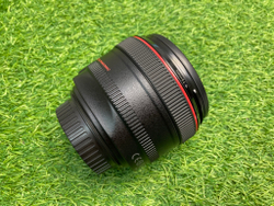 Canon EF 50mm 1.2L USM