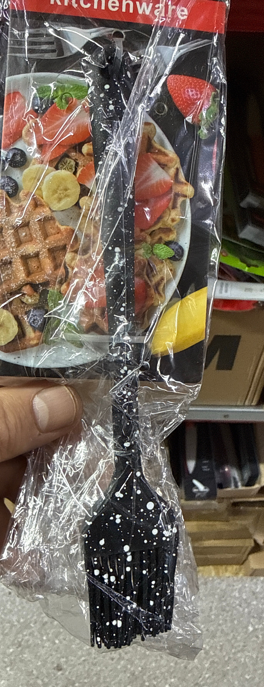 Кисточка кухонная силиконовая белые точки 158