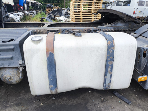 Бак топливный (дефект) 490L