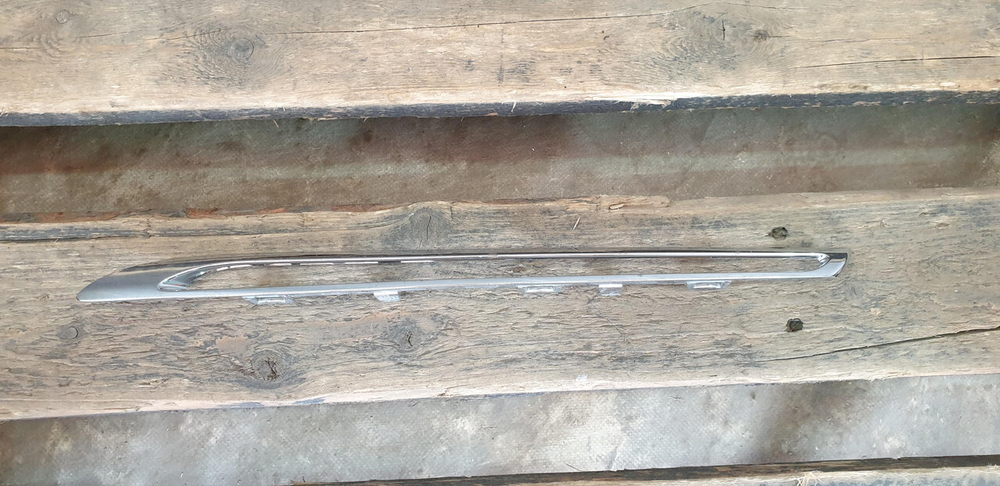 Молдинг решетки радиатора Mercedes GLC (X253) 15-19 Б/У Оригинал A2538880385