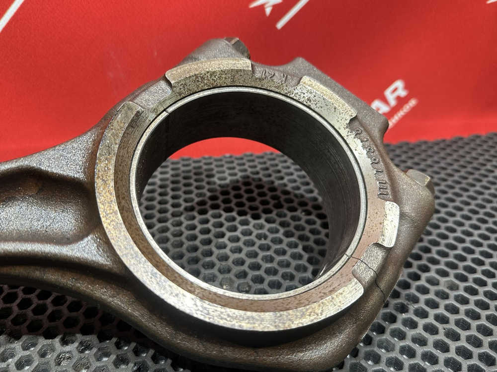 Поршень с шатуном