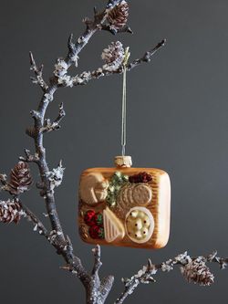 Набор ёлочных украшений Christmas feast из коллекции New Year Essential, 4 шт.