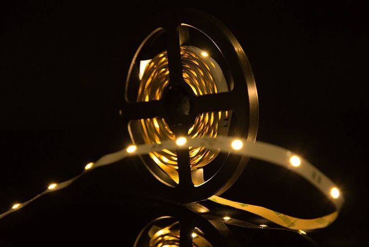 Светодиодная лента SWG 7,2W/m 30Led/m 5050SMD теплый белый 5M SWG530-12-7.2-WW-М 009260