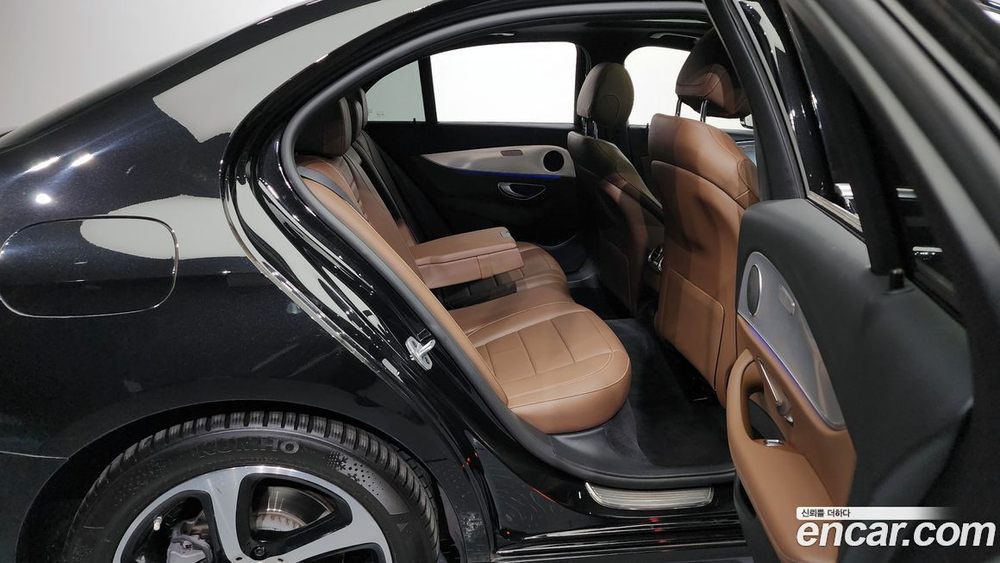 Mercedes-Benz E-Class W213 E250 Avangarde (04.2020)