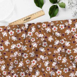 Ткань бифлекс цветы на бежевом