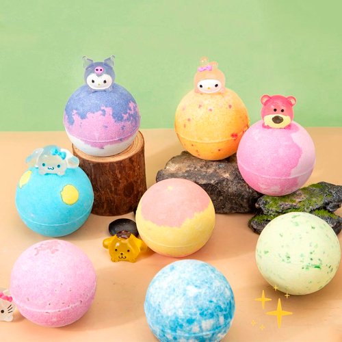 Бомбочка для ванны с игрушкой "Bath Cute Gift"