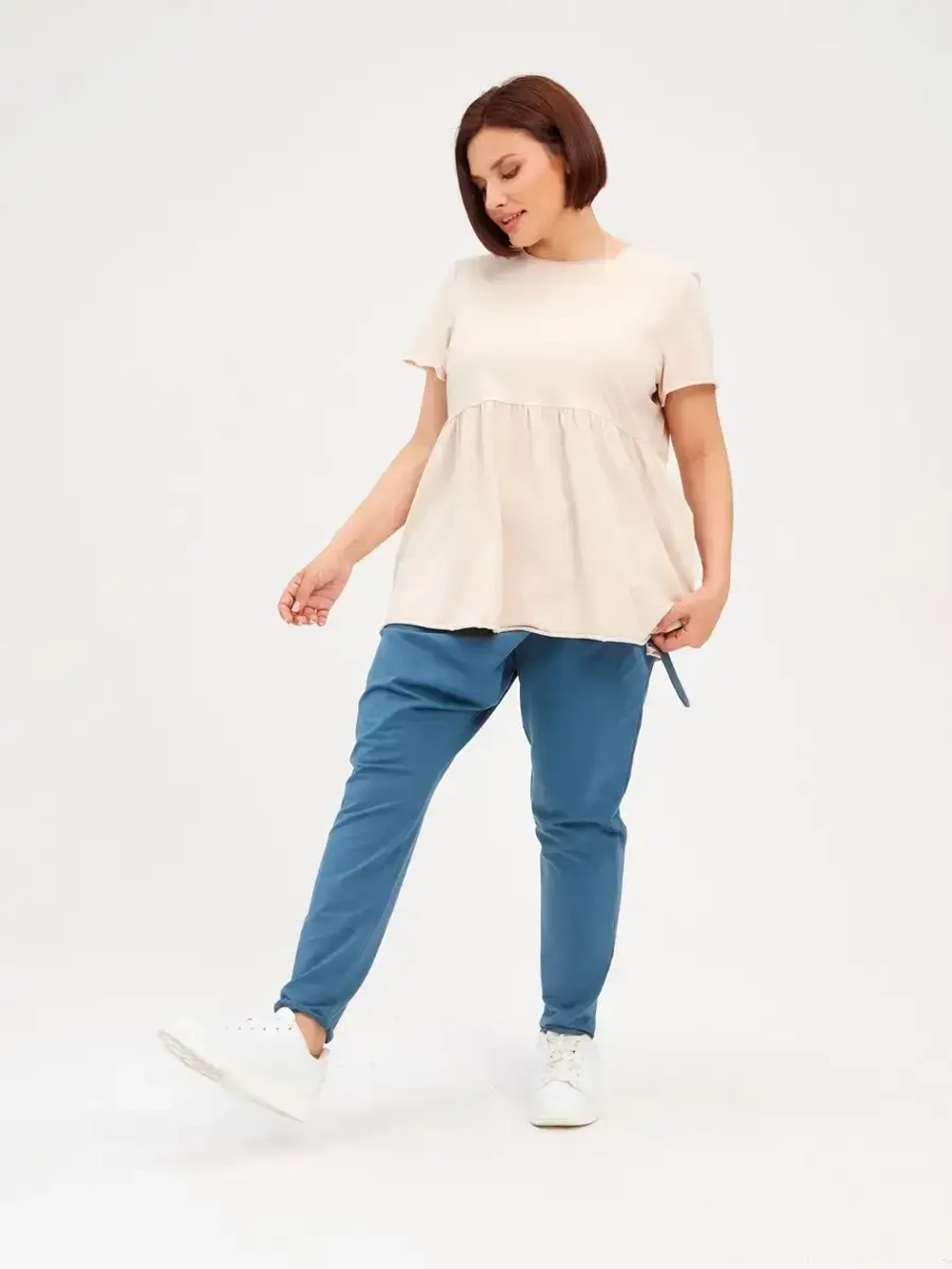 Футболка с баской оверсайз