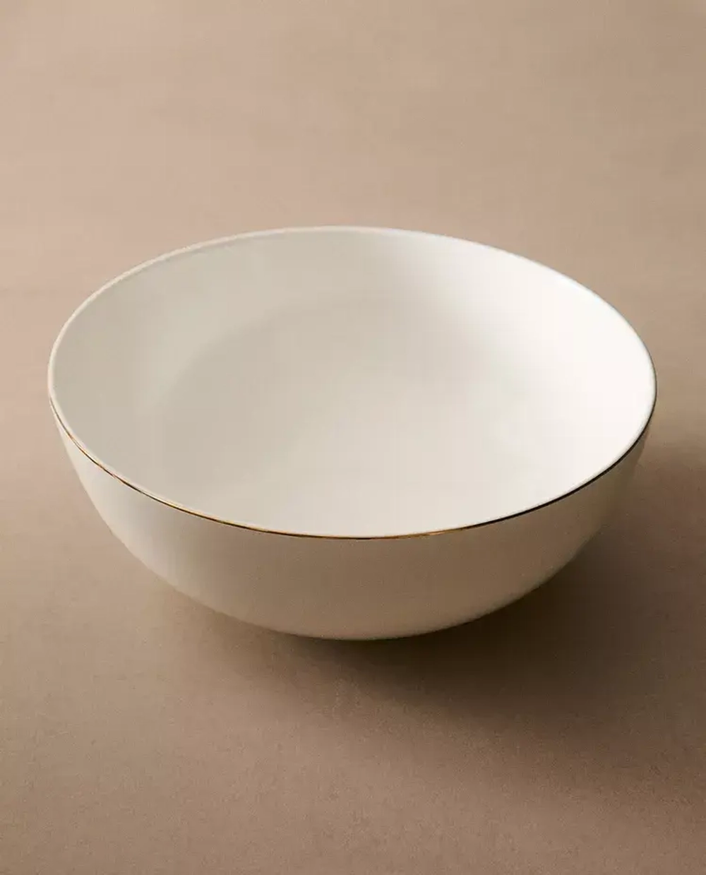 ZARA HOME ФАРФОРОВАЯ САЛАТНИЦА С ЗОЛОТЫМ ОБОДКОМ, ЗОЛОТОЙ