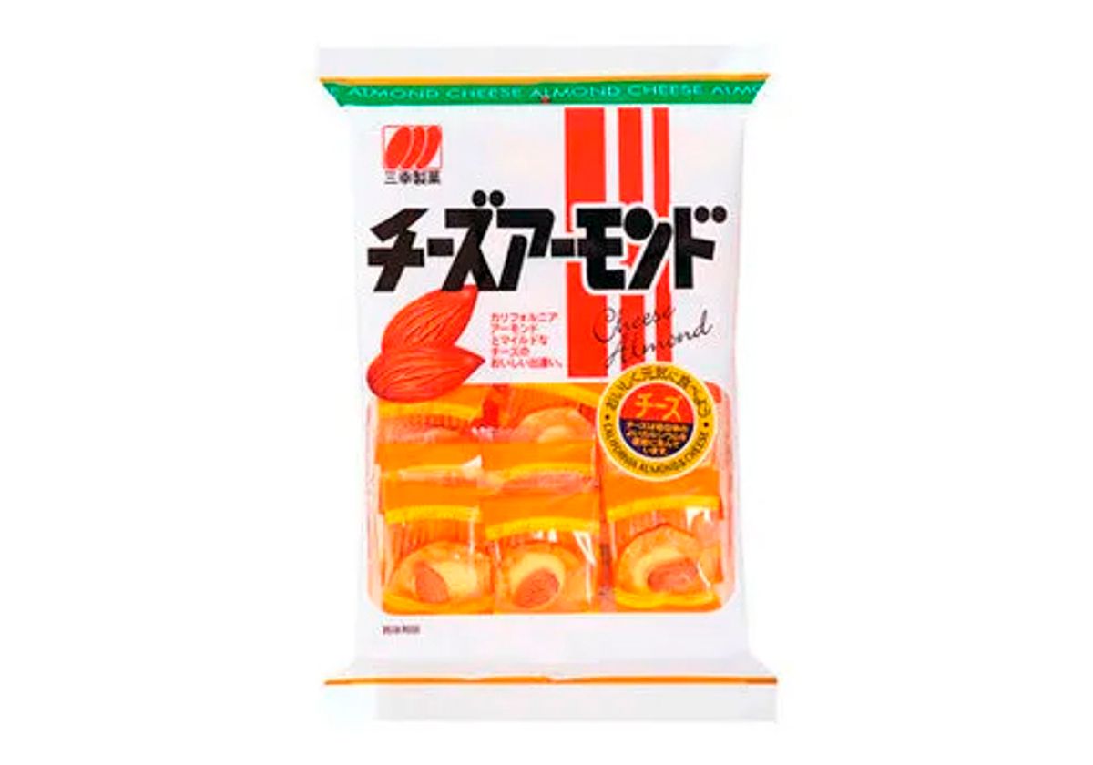 Японское рисовое печенье Сыр с миндалём, 66г