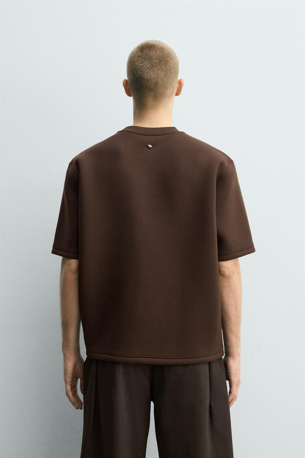 ZARA ТОЛСТОВКА СВОБОДНОГО КРОЯ ИЗ ВЫСОКОТЕХНОЛОГИЧНОЙ ТКАНИ, ТЕМНО-КОРИЧНЕВЫЙ