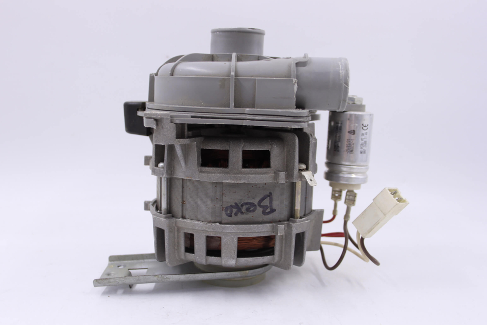 Циркуляционный насос 1758400700 посудомоечной машины Beko