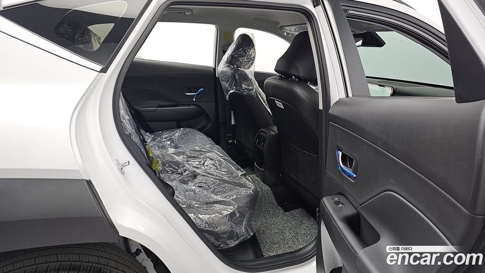 Hyundai KONA (SX2) Бензин 1.6 Turbo 2WD (02.2024)