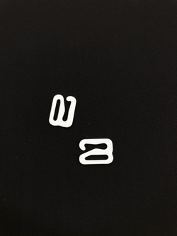 Застежка-крючок металл белый 10 мм