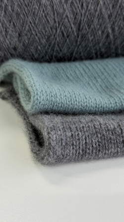 Пряжа Mongolia Cashmere 26/2 (100% кашемир) 1300 м/100 гр, серый дерби