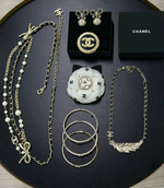 Серьги CHANEL