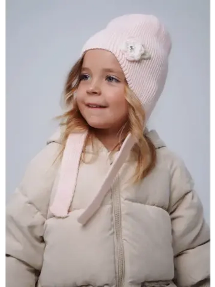 Шапка-чепчик для девочек на осень