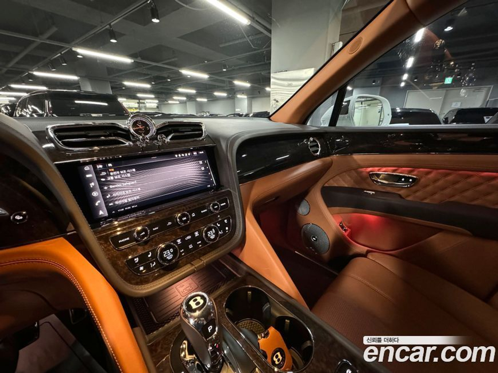 Bentley Bentayga 4.0 V8 (06.2022)
