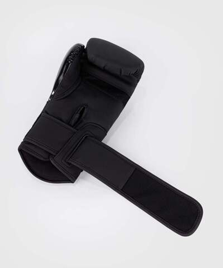 Перчатки боксерские Venum Challenger 4.0 Black/Black