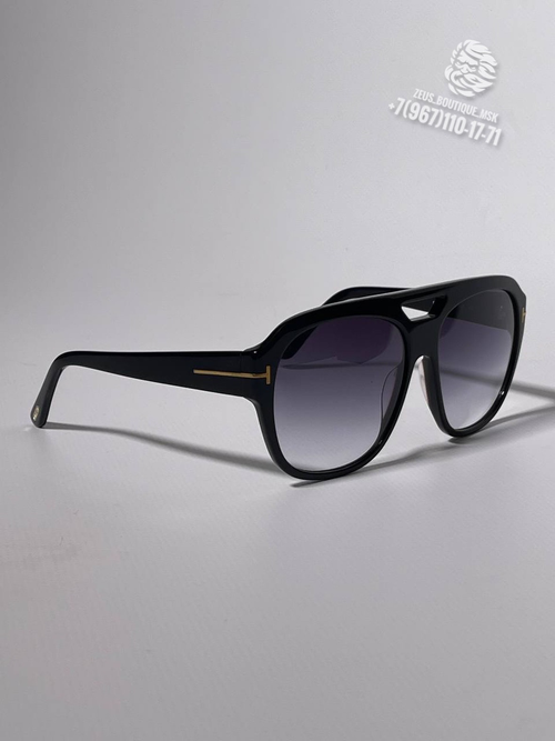 Солнцезащитные очки Tom Ford