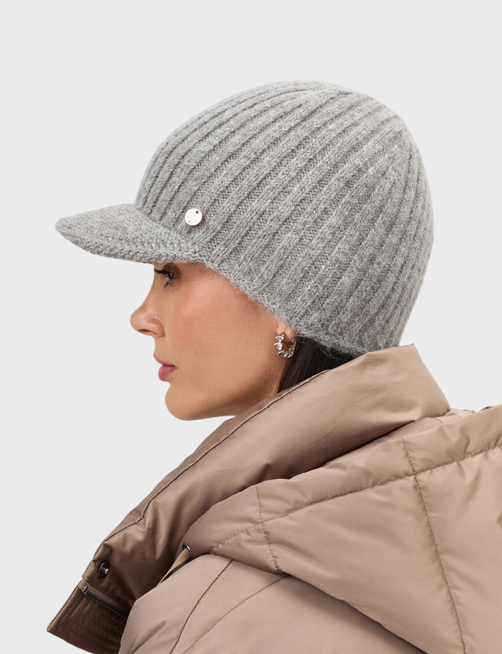 Шапка с козырьком BULMER