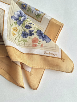 Платок с цветами Burberry