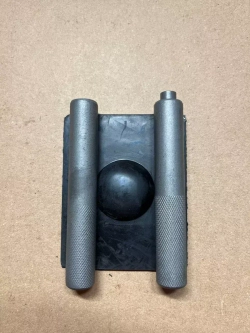 Съемник клапанных пружин для мототехники