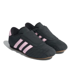 Кроссовки Adidas Originals Taekwondo 'black pink' JR4960