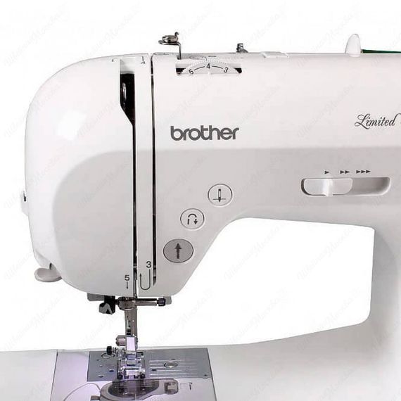 Швейная машина Brother innov-is 20 (NV 20)