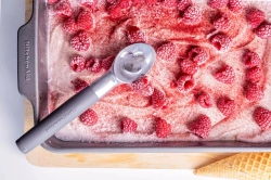 KitchenAid Ложка для мороженого Coreline серая